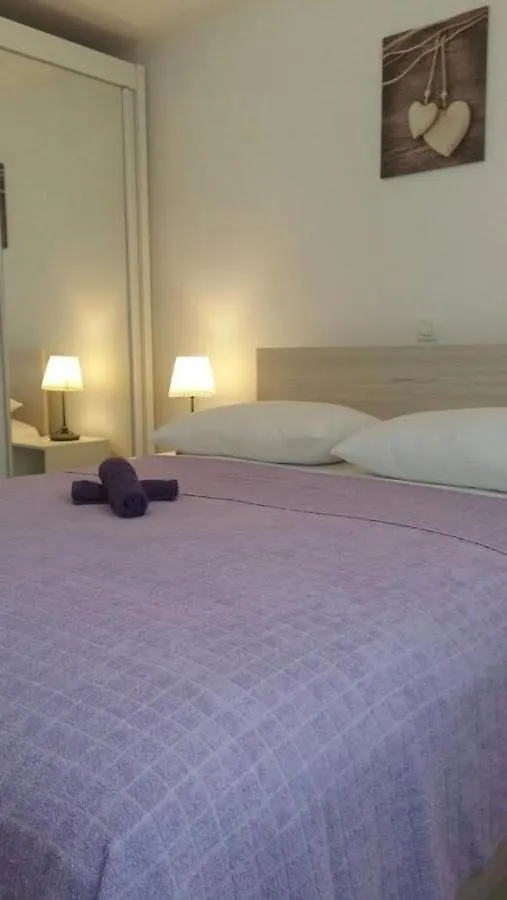 Family Holiday Home Turanj